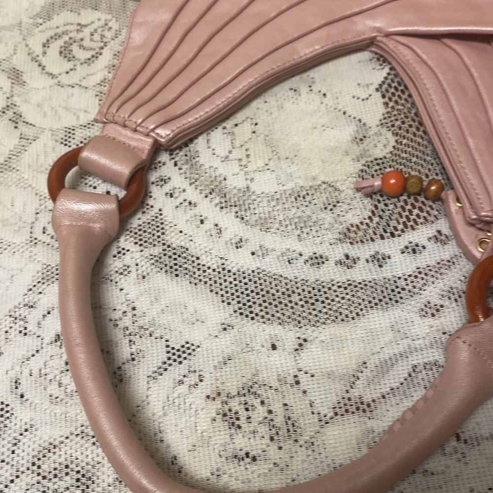 Cute little Vintage Y2K Paris Hilton pink fringe shoulder bag. - Picture 12 of 12